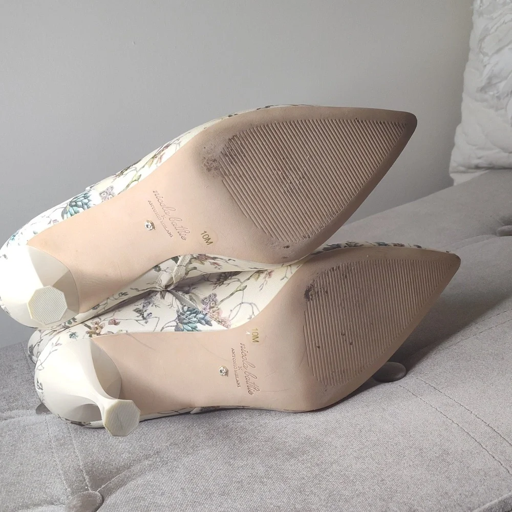 Antonio Melani Floral Print Booties - Picture 9 of 10